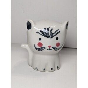 One Cat Salt Or Pepper Shaker